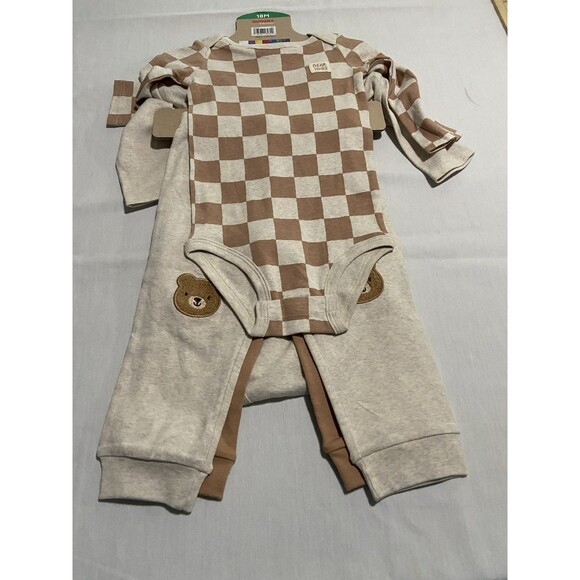 Huggies Baby Wear 4 Piece Layette Set 18M Easy Change Snaps 100% Organic Cotton - Picture 5 of 7